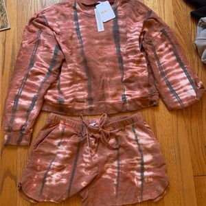 Tie dye knit set size M